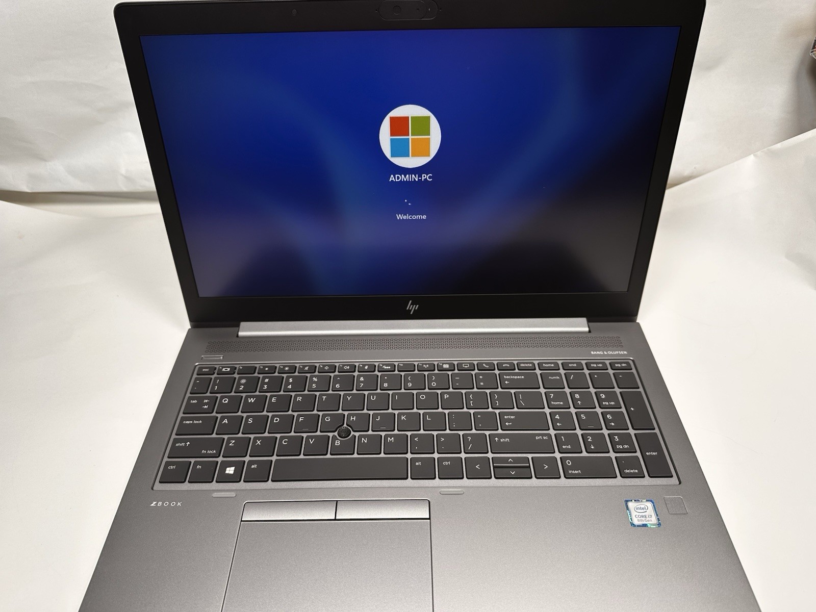 HP ZBook 15U G6 I7-8665U 256GB SSD Nvme 16GB Gpu Radeon Pro WX3200 Win11 Grade A