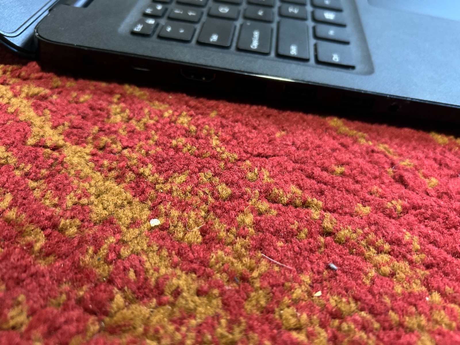 Dell Latitude 3500, i3-8145U Gen8 | 256GB SSD | 8GB Ram