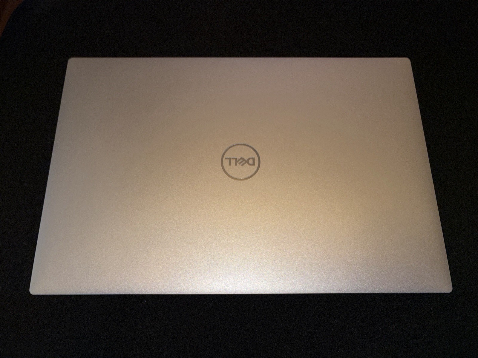 Dell XPS 9510 15.6″ (2TB SSD, Intel Core i9-11900H, 32GB RAM, RTX 3050 Ti)