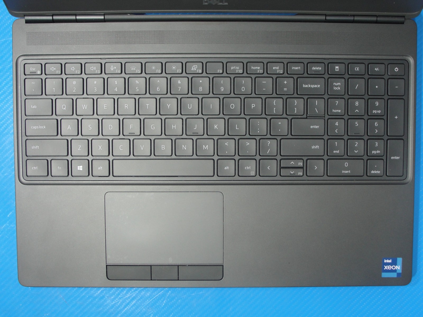 Dell Precision 7560 15.6″ FHD Xeon W-11955M 2.6GHz 64GB 512GB RTX A2000 4GB+PA