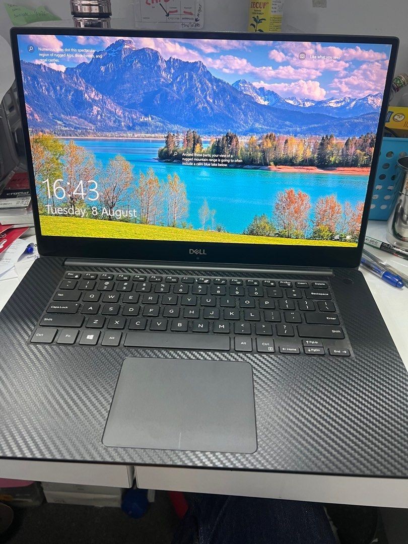 Dell Precision 5530 15.6″UHD Touch i9-8950HK 32GB Ram 1TB GB SSD NVIDIA QUADRO