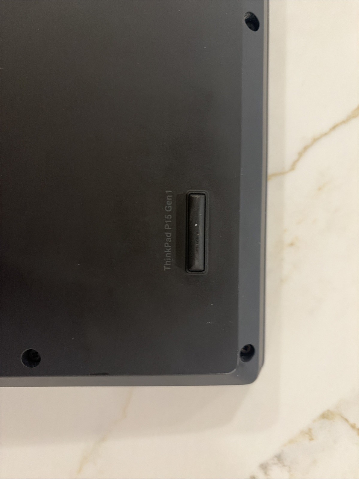 Lenovo ThinkPad P15 Gen 1 FHD i7-10750H 16GB 512GB SSD Quadro T1000 Very Good
