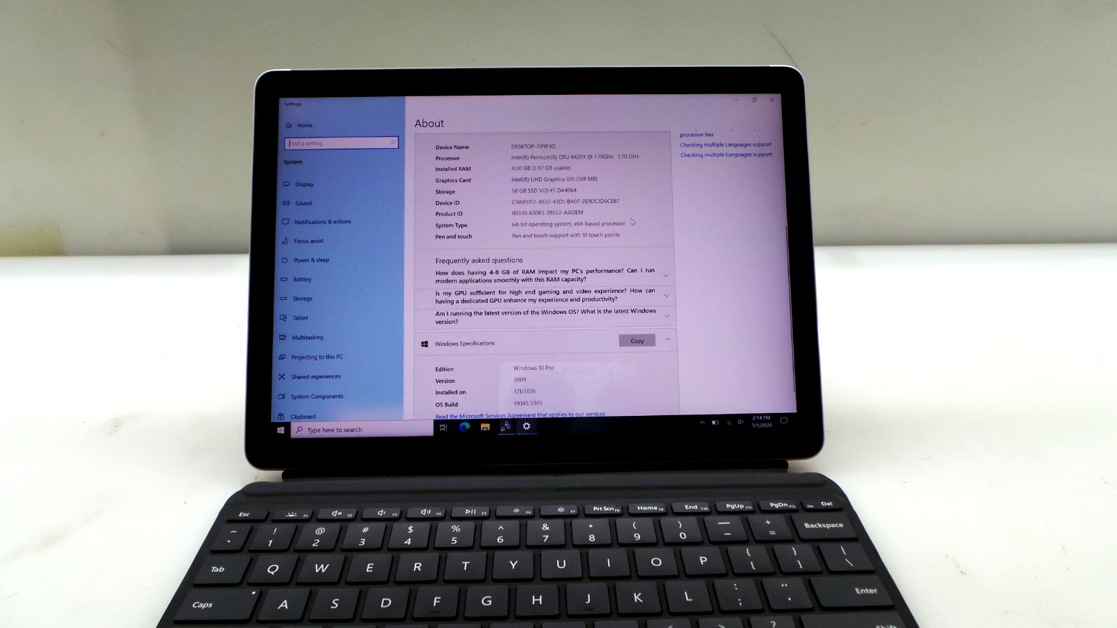 Microsoft Surface Go 2 10.5″ Pentium 4425Y 1.70GHz 4GB RAM 64GB SSD WIN 10 PRO