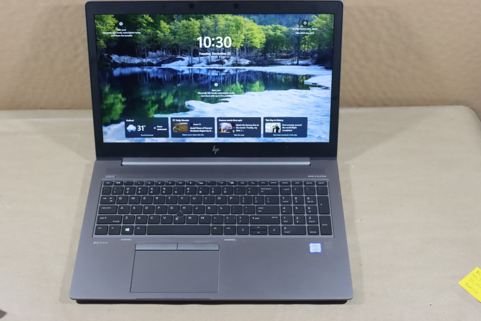 HP ZBook 15U G6 15.6” (256GB SSD Intel Core i7-8665U 16GB RAM) AMD Radeon