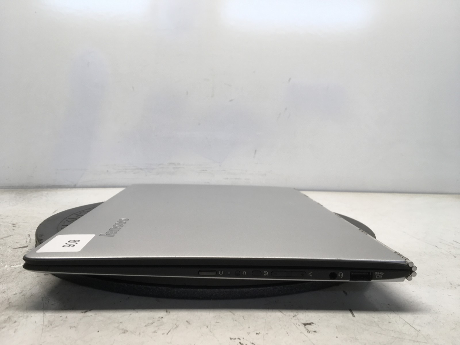 Lenovo Yoga 3 Pro-1370 80HE00FVUS Intel Core M-5Y71 1.2GHz 8 GB NO HDD No Batt