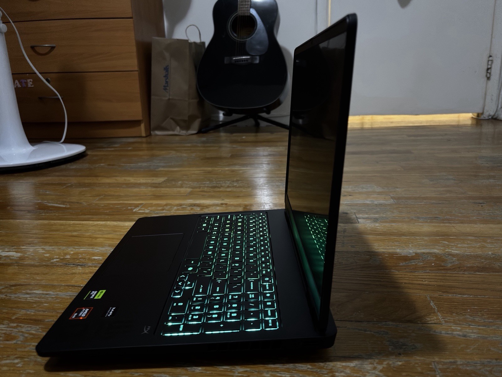 HP OMEN – 16″ 2K 144Hz Gaming Laptop AMD Ryzen 9 8940HX 2025 – 32GB DDR5 Memory