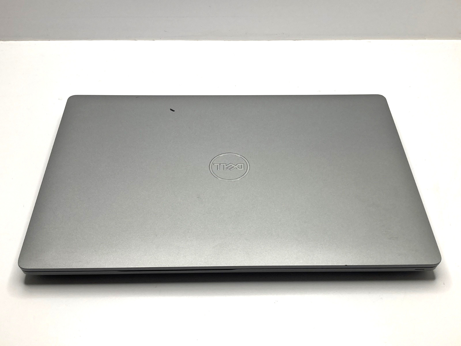 Dell Precision 3551 | i9-10885H | 64GB RAM | 256GB SSD | LINUX | READ