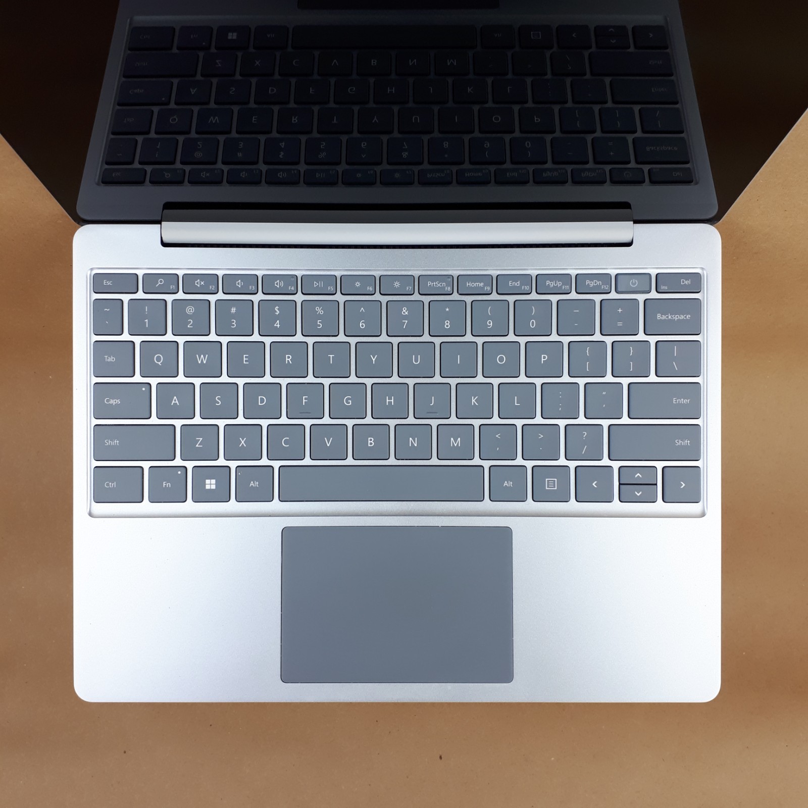 Microsoft Surface Laptop Go 3 2013 Touch i5-1235U 2.50 16GB RAM 256GB W11P H3966