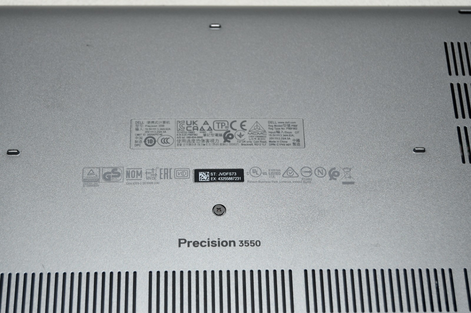 ^ Dell Precision 3550 15.6″ Intel i7-10510U @ 1.80GHz 16GB Ram No HD #X6990