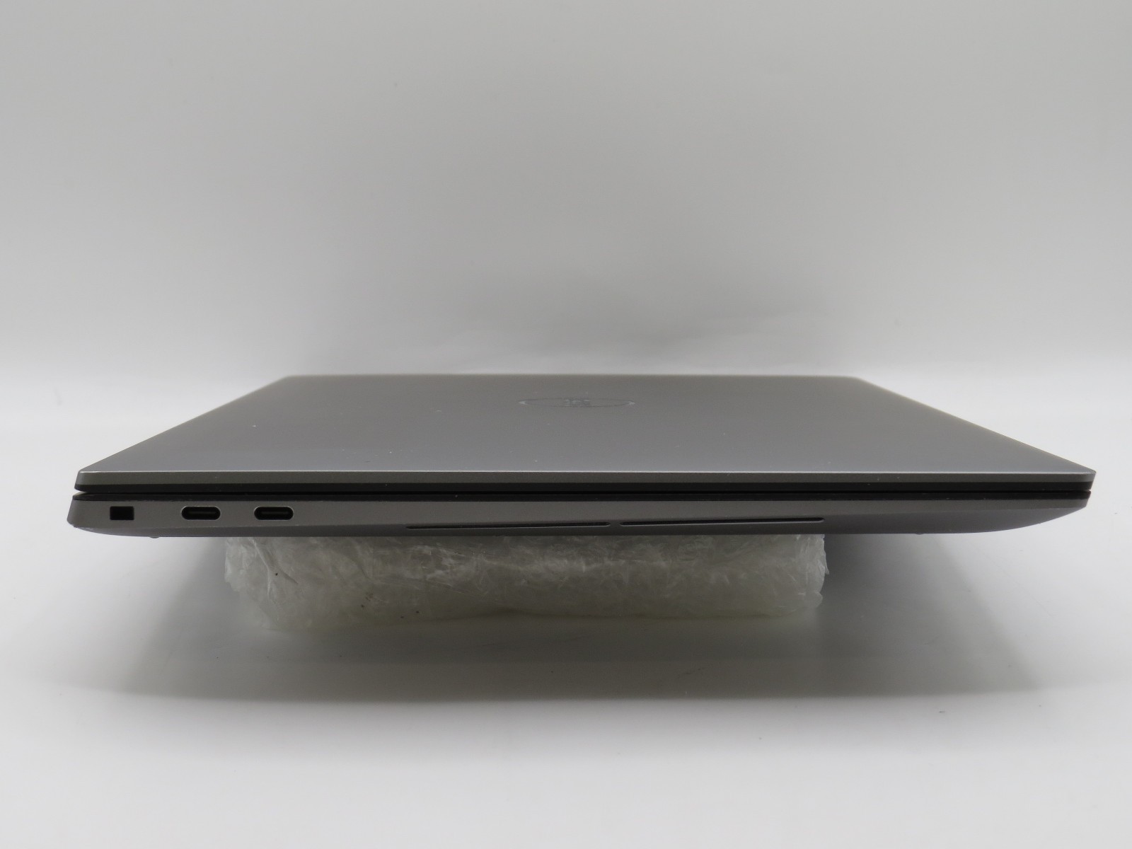 Dell Precision 5570 i9-12900H@2.5GHz | 32GB DDR5 | 512GB m2 | Win 11 | No AC