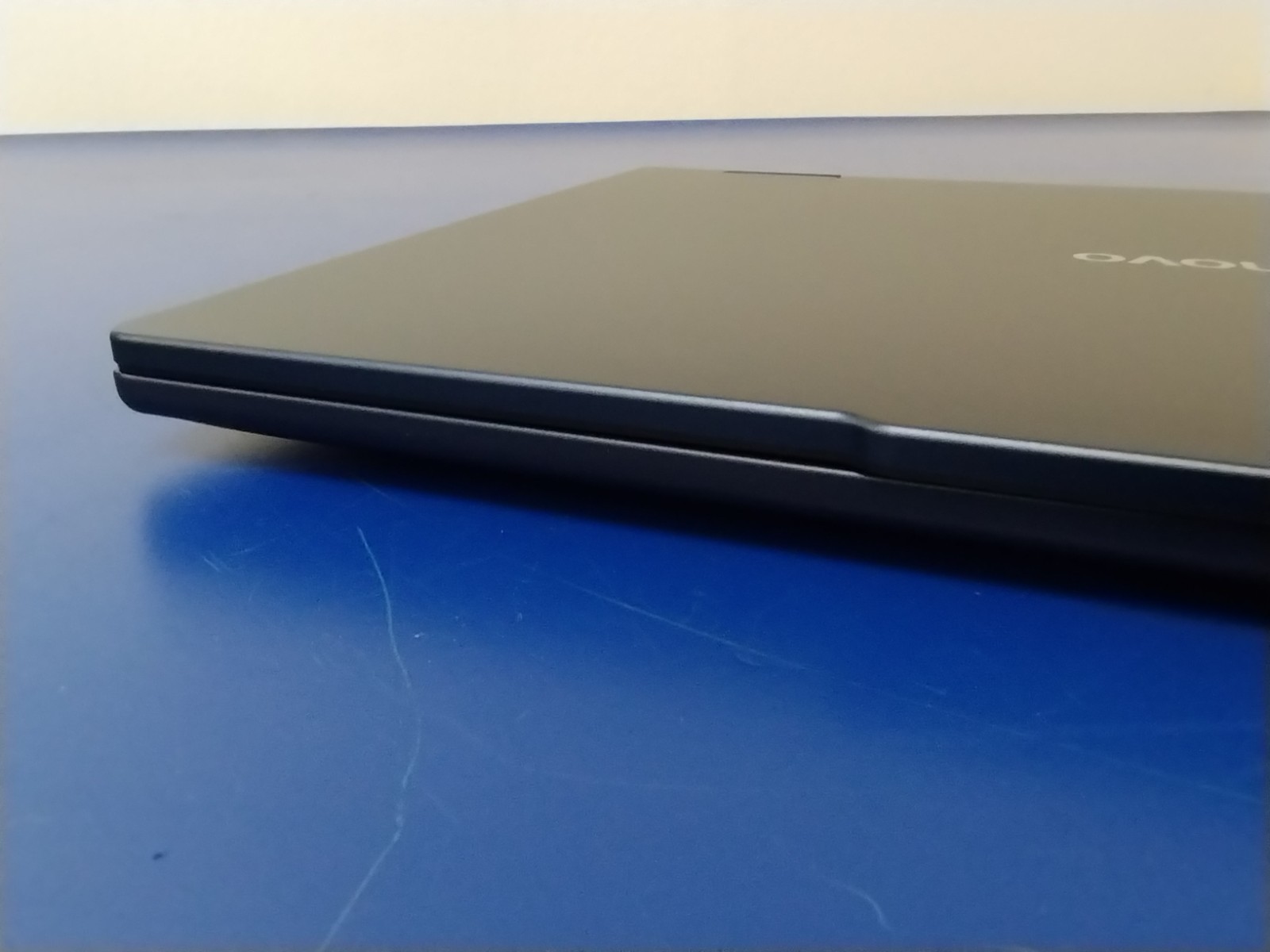 LENOVO IdeaPad 5 2-in-1 14AKP10 AMD Ryzen AI 7 350, 2.00 GHz 16 GB RAM 1 TB NVMe