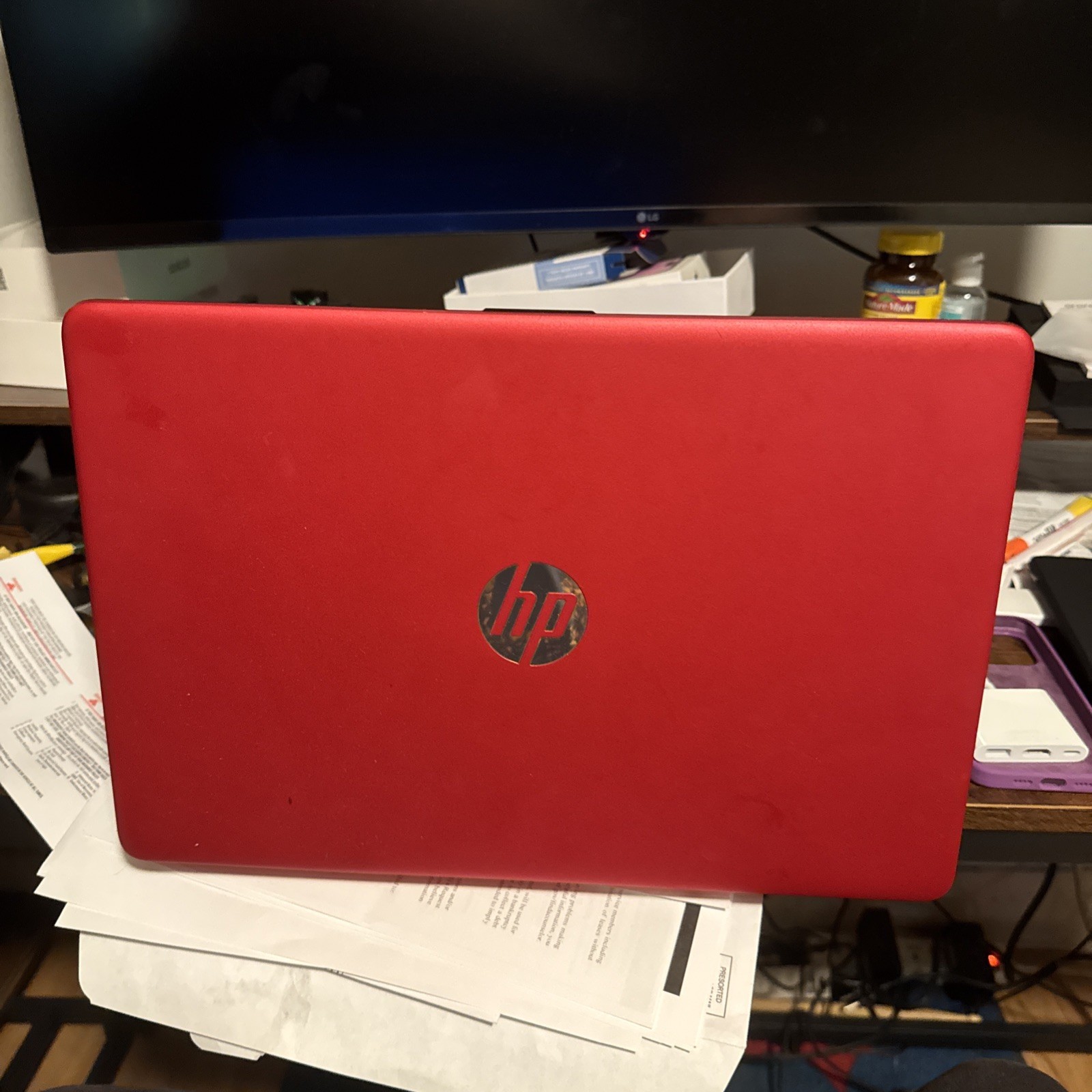 HP 15-fd0083wm (128GB SSD, Intel Pentium N-Series, 1.80 GHz, 4GB) Laptop – Red –