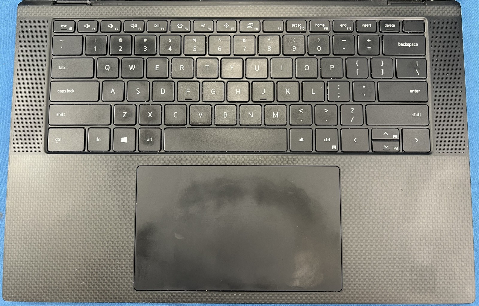 Dell Precision 5550 Laptop – i9-10885H, T2000, 32GB RAM, 512GB NVMe – Win11
