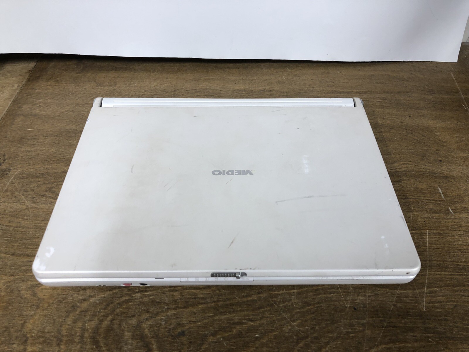 MEDION AKOYA LS XP LAPTOP WIRELESS MISSING BATTERY