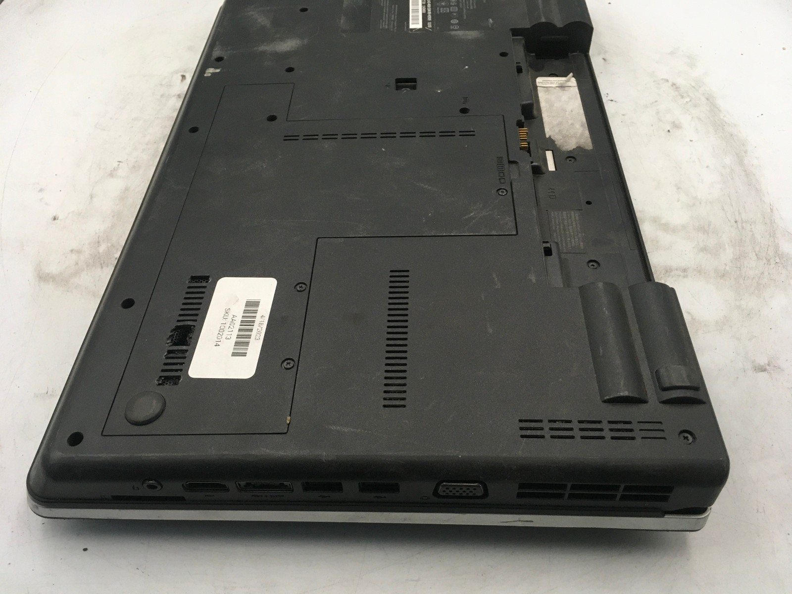 LENOVO THINKPAD E520 – BOOTS TO BIOS – INTEL I3 2350M – NO RAM – 15″ – READ – BB