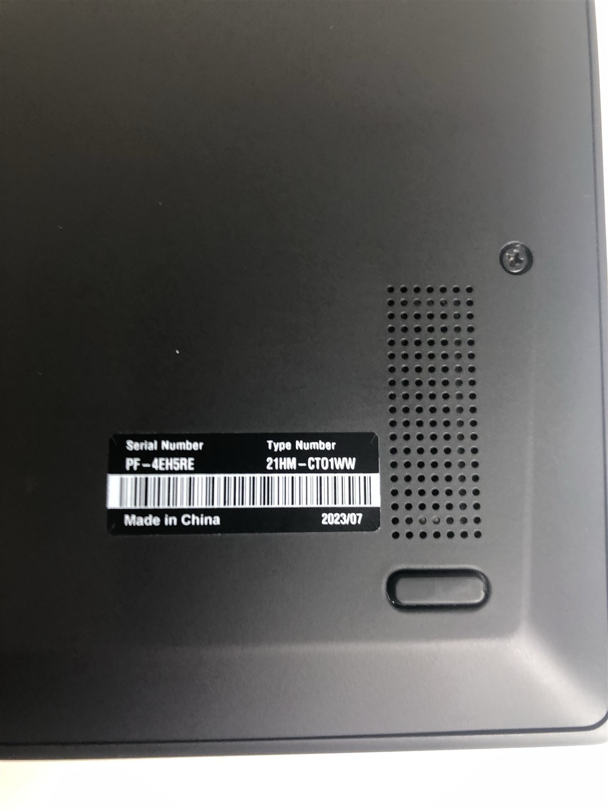 Lenovo ThinkPad X1 Carbon Gen 11: Intel Core i5-1335U 1.30GHz – 16GB – 256GB