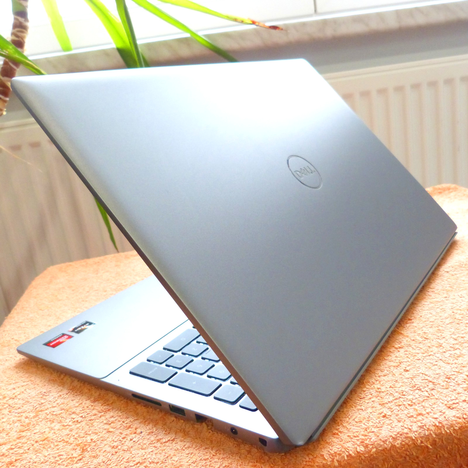 Dell 5625 Vostro ULTRABOOK POWER 16″ FULLHD SSD Windows 11 RYZEN 5 HEXA CORE