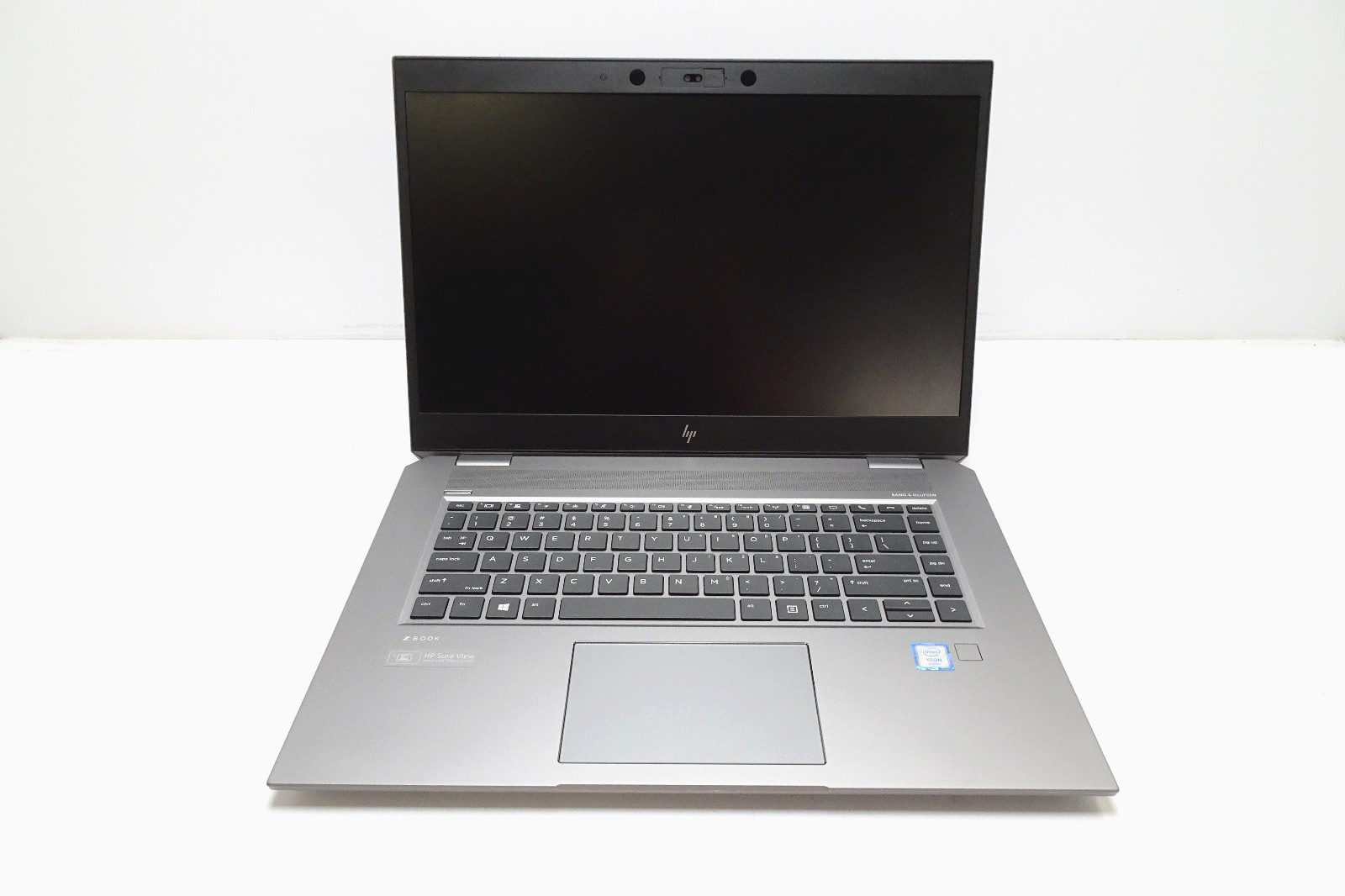 HP ZBook Studio G5 | Intel Xeon E-2176M | 16GB RAM | 512GB NVMe | LINUX | READ