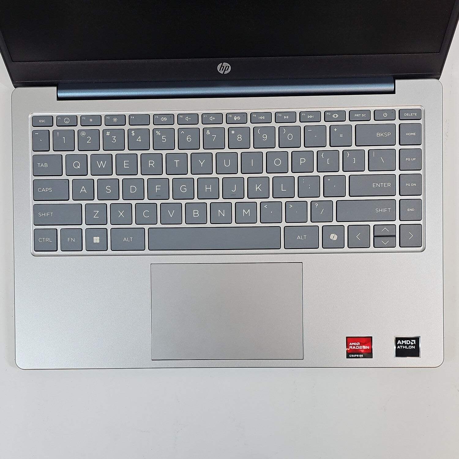 HP Laptop 14-EM0002WM 13.9″ Athlon Silver 7120U 2.4GHz 4GB RAM 128GB SSD