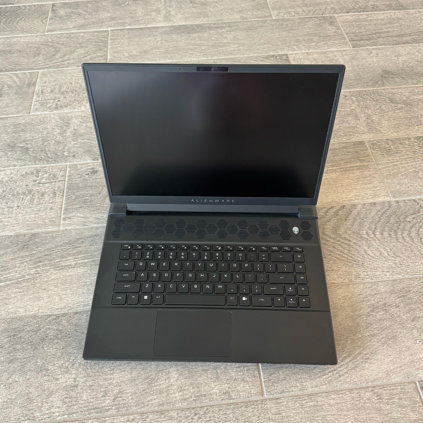 Dell Alienware M16 R1 240Hz QHD+ 5.4 GHz i9-13900HX 64GB 512GB SSD RTX 4090