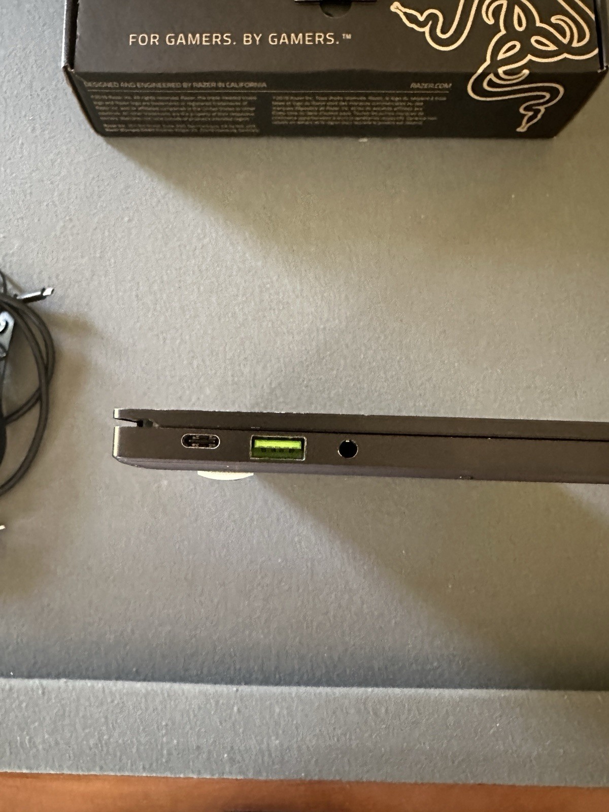 Razer Blade Stealth 13, Model RZ09‑028 (i7‑8565U, FHD, 256 GB SSD