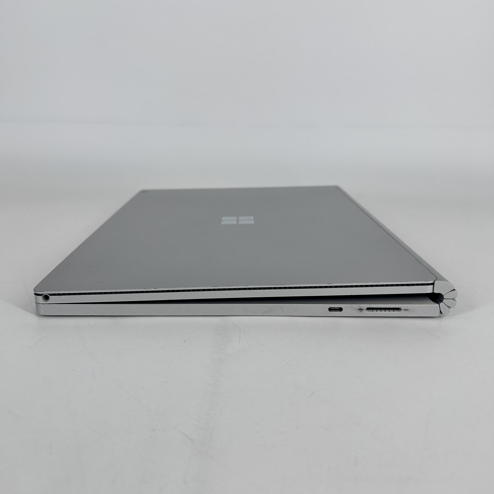 Microsoft Surface Book 2 15 3.5K TOUCH i7-8650U 1.90GHz 16GB 512GB Bad Battery