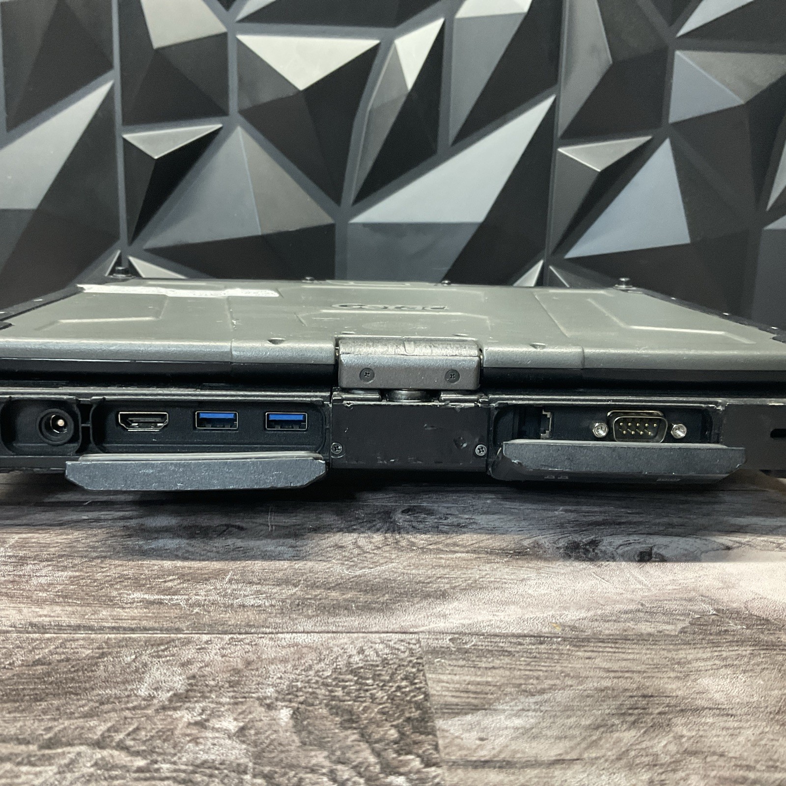 Getac V110 G5 / i5 8th Gen / BIOS Locked / No SSD / No Battery / M15