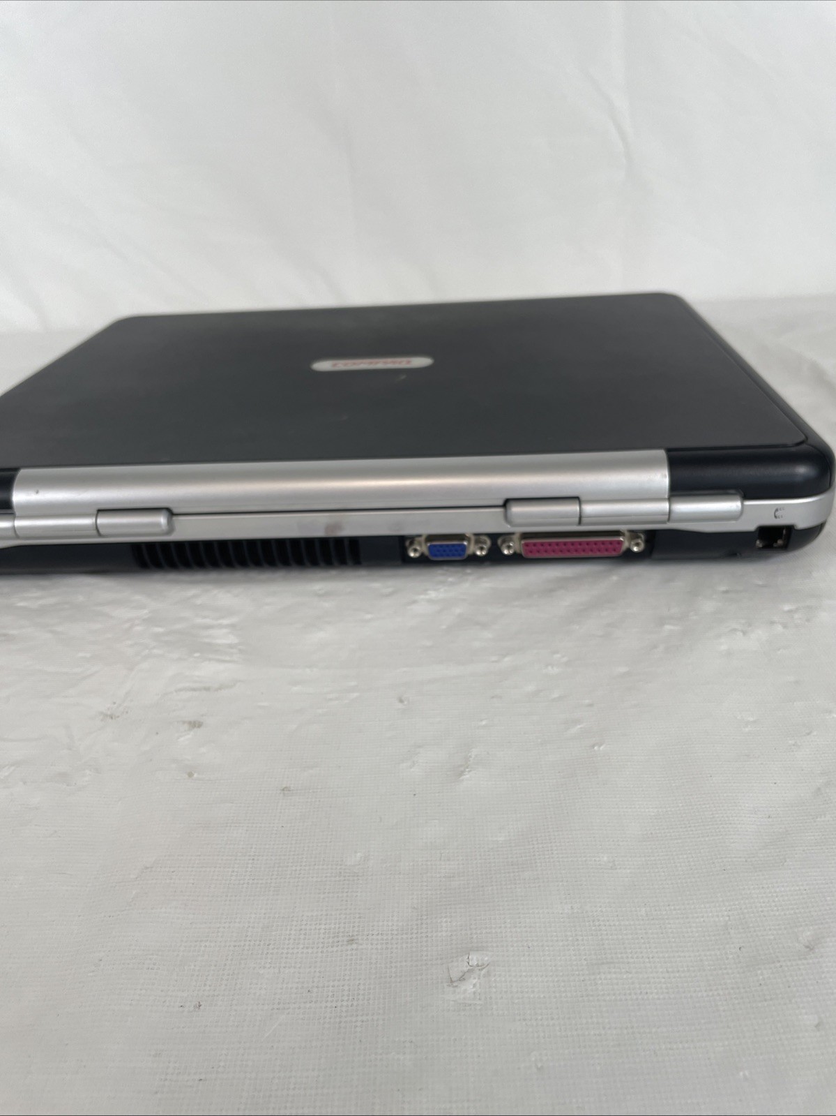 Compaq Presario R3200 Athlon 64 15″ 512MB RAM – BOOTS BIOS – No HDD | BB