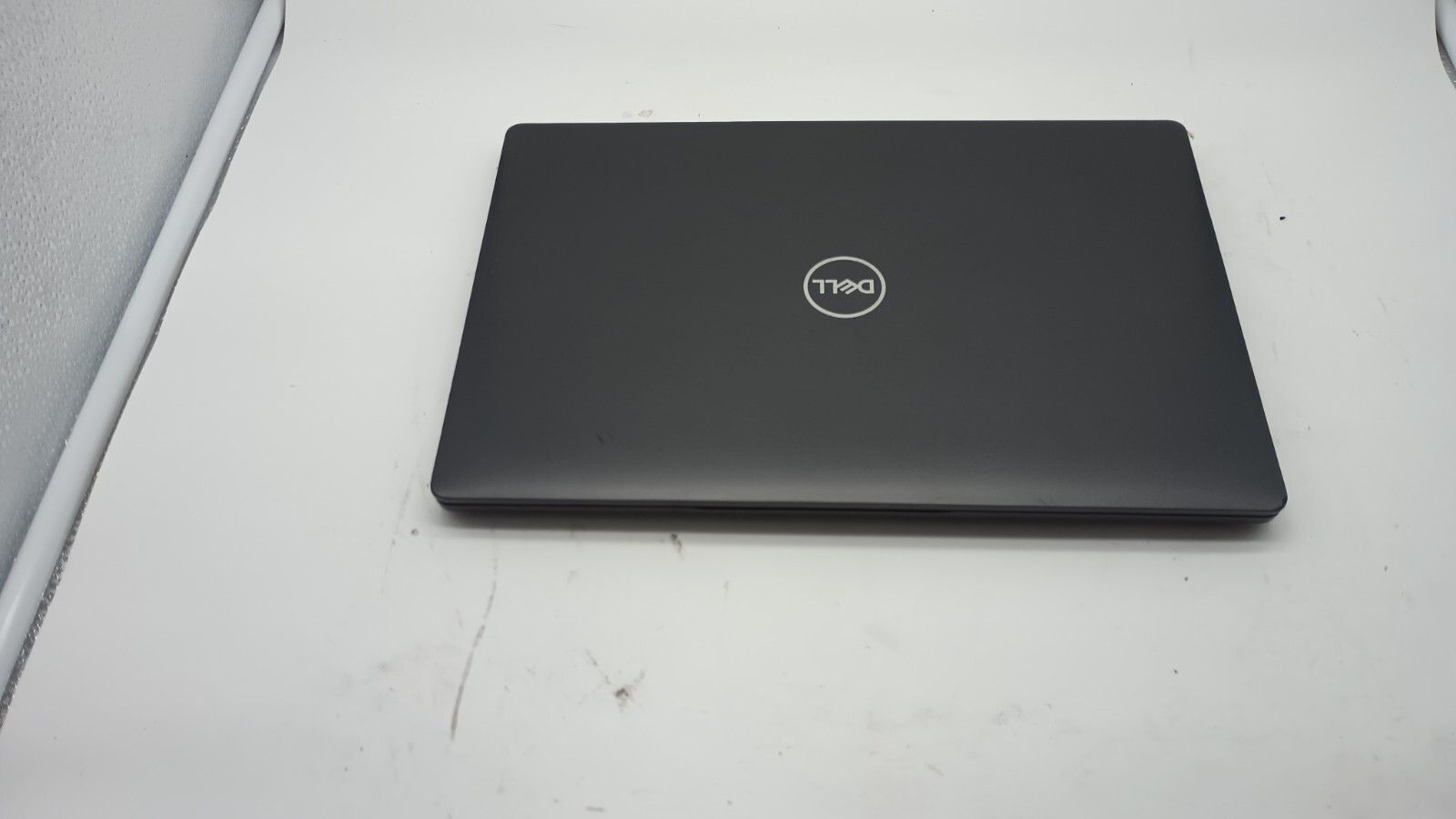 Latitude5181w/charger.i7 9th gen(6 cores,12threads)16GB.256GB NVMe.14″FHD.Hybrid