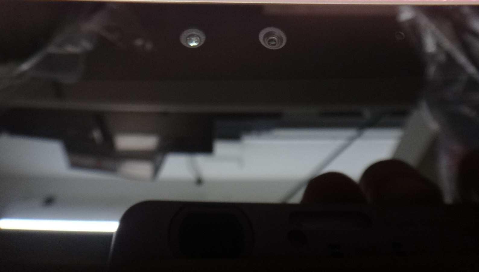 Microsoft Surface Book 1703 13.5″ i5-6300U / 128GB / 8GB Ram – SOLD AS IS –