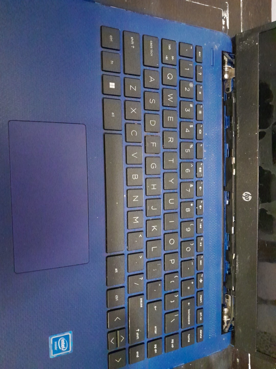 HP 14″ (64GB SSD, Intel Celeron N, 1.1 GHz, 4GB) Laptop – Indigo Blue. FOR PARTS