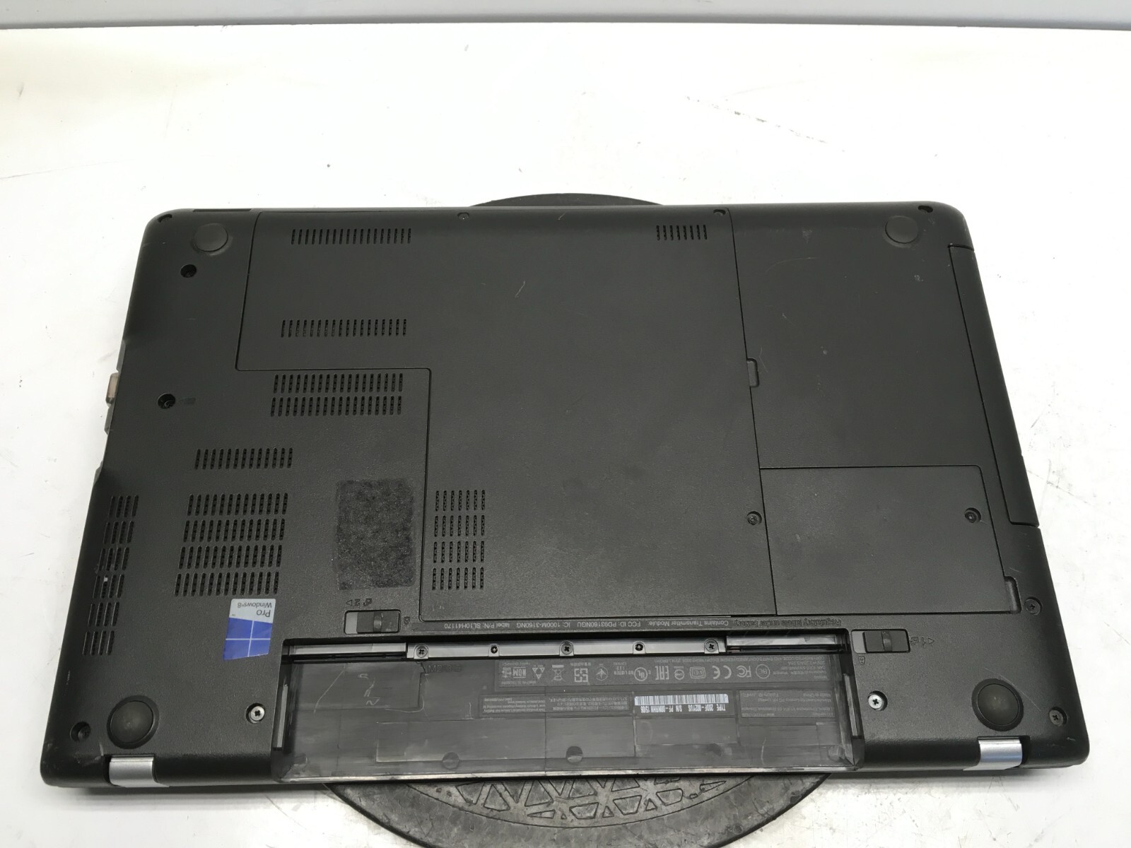 Lenovo ThinkPad E550 Intel i3-4005U 1.7GHz 4 GB NO HDD