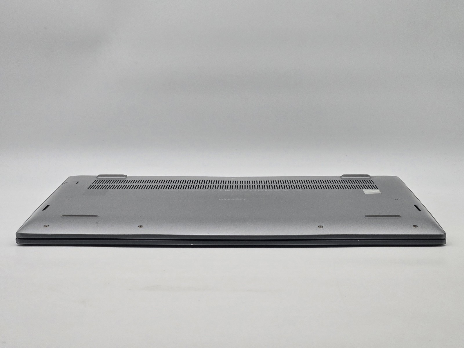 Dell Vostro 16 5630 16″ FHD+ 13TH I7-1360P 1TB SSD 16GB W11P GeForce RTX 2050