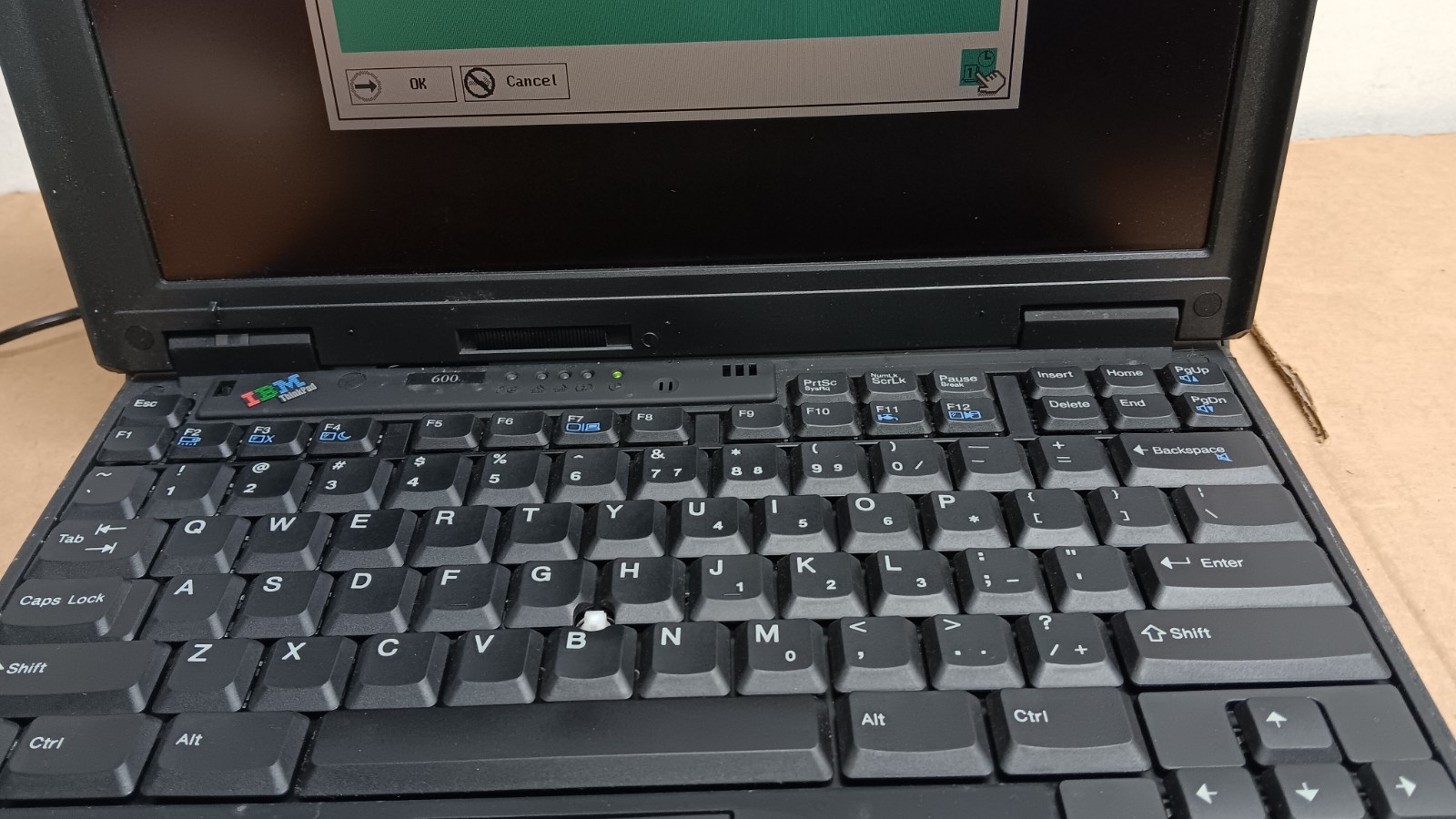 Vintage IBM ThinkPad 600 Laptop Intel Pentium II 13″ LCD Screen IBM TYPE 2645 PR