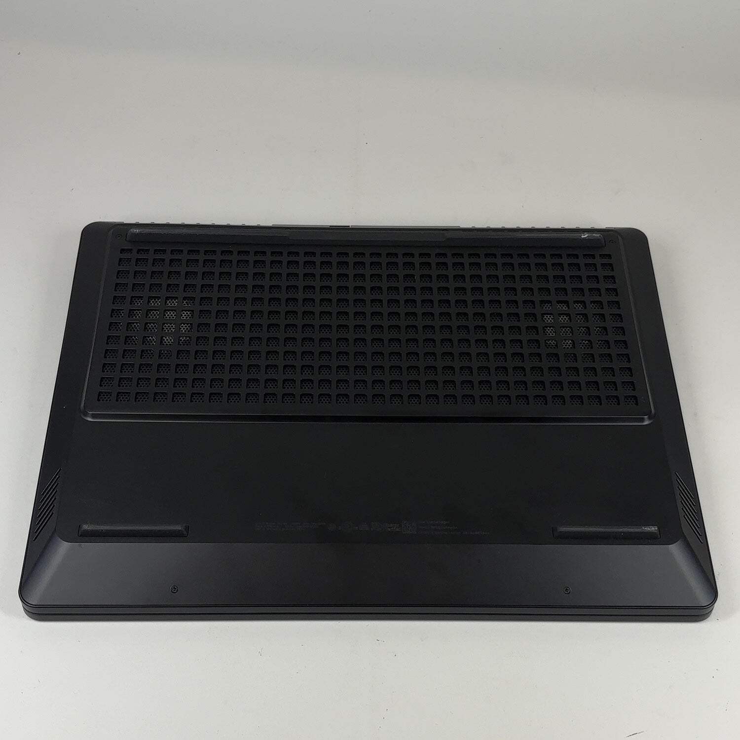 HP Omen 16-ap0053dx 16″ Ryzen 9 8940HX 2.4GHz 32GB RAM 1TB SSD GeForce RTX 5060
