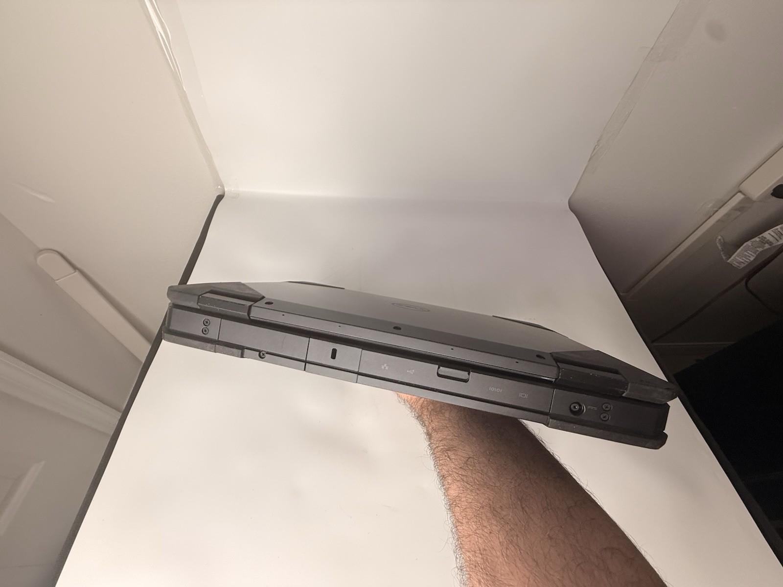 Latitude 5414 Rugged Core i7 Non Touch FHD 32GB 1TB SSD Win 11 Pro, Office 2024