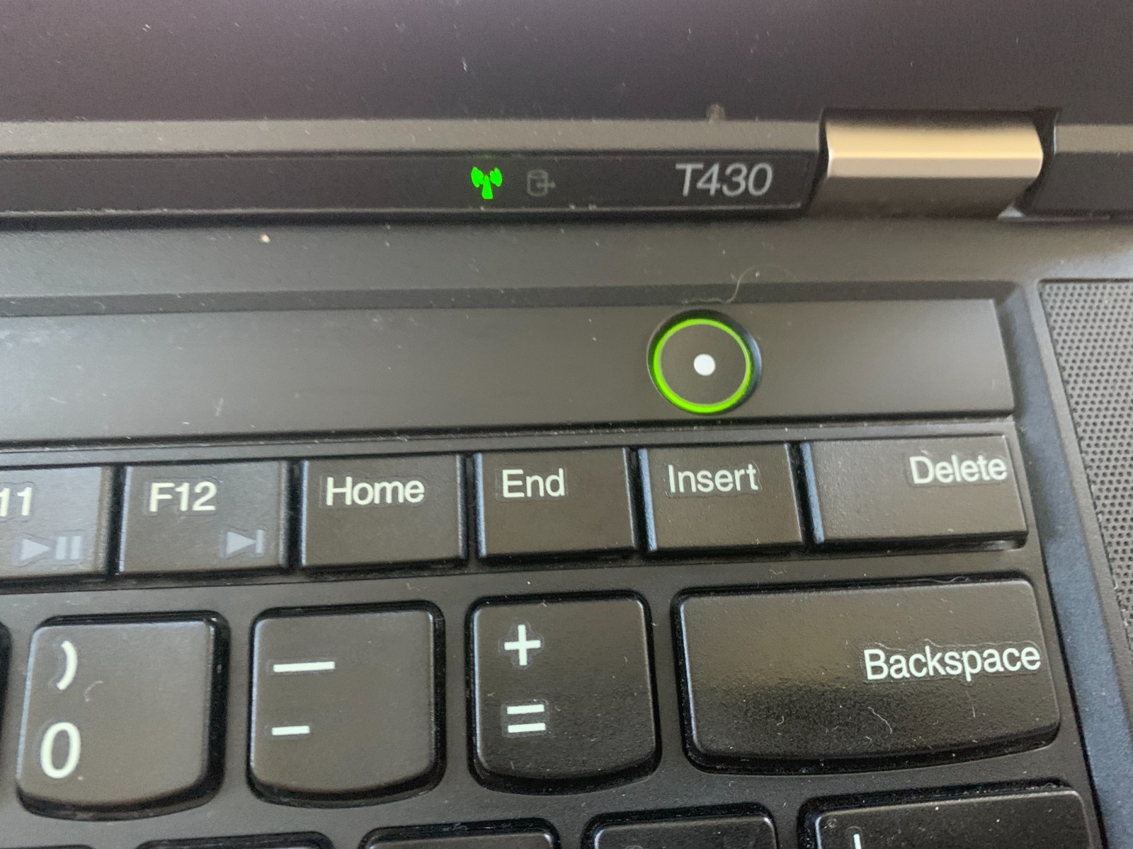 Lenovo ThinkPad T430 14″ Intel Core i5-3320M 2.60GHz 8GB RAM 500GB HDD Win 10