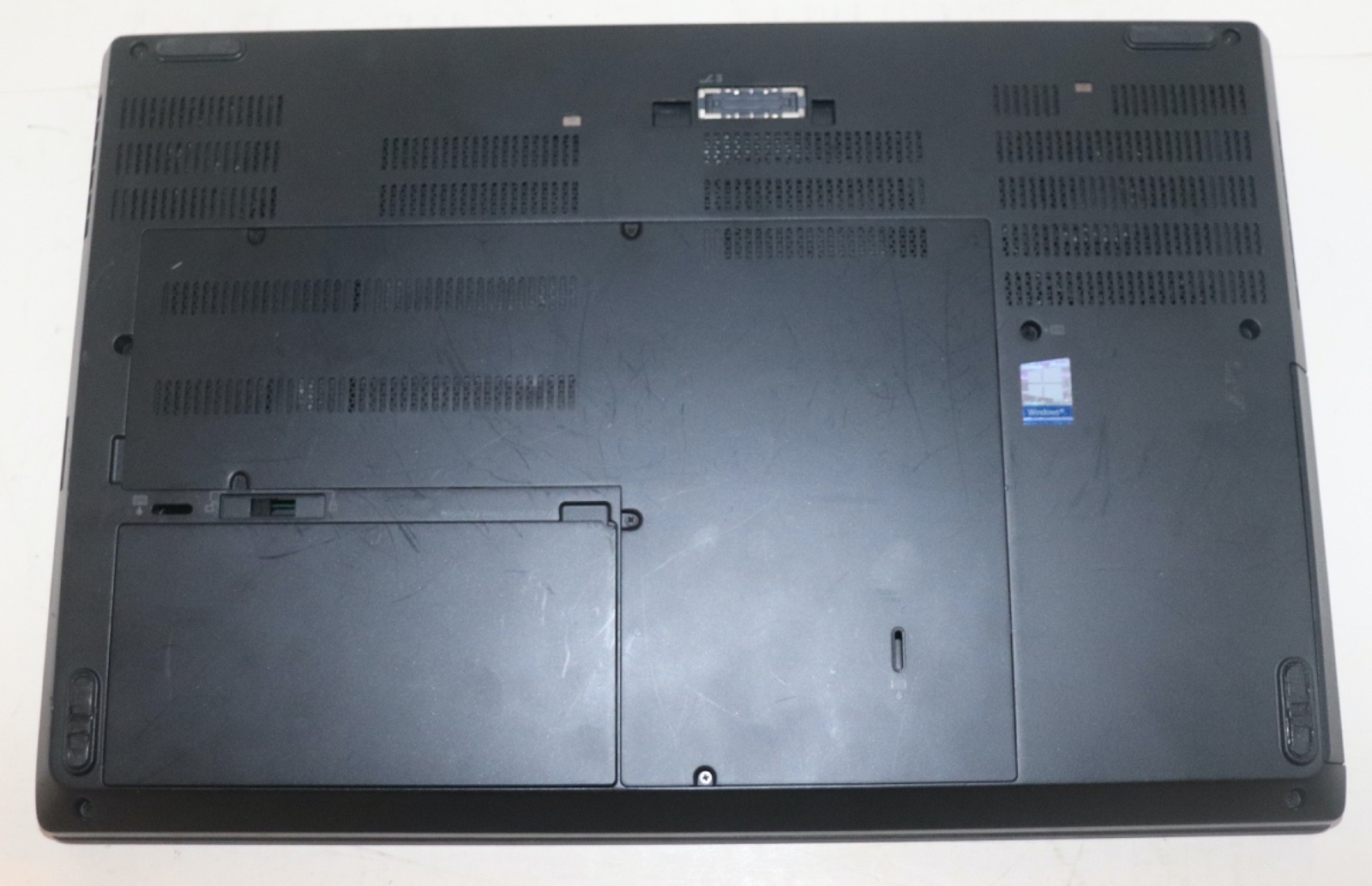 Lenovo ThinkPad P71|Intel core i7@2.80 GHz|32GB RAM |256GB SSD|WIN10.Prof|NVIDIA