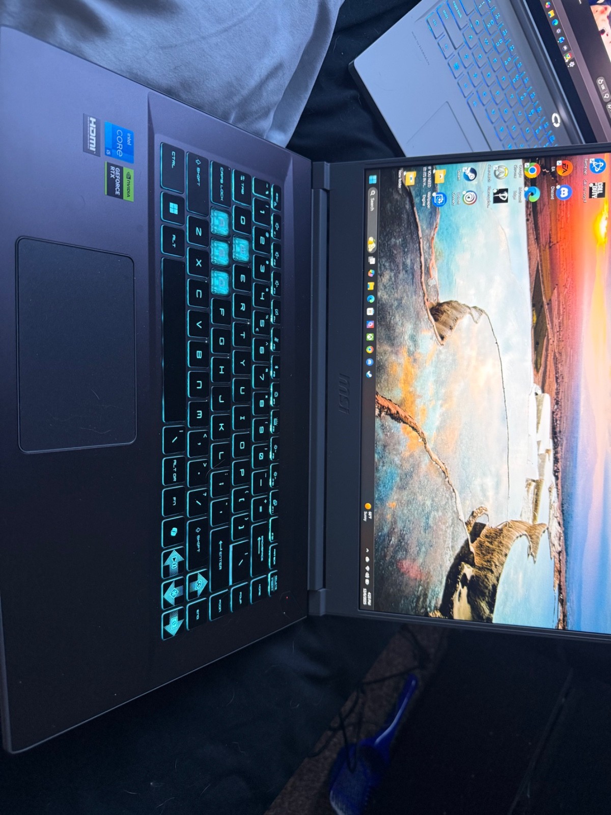 MSI gaming laptop RTX 4050