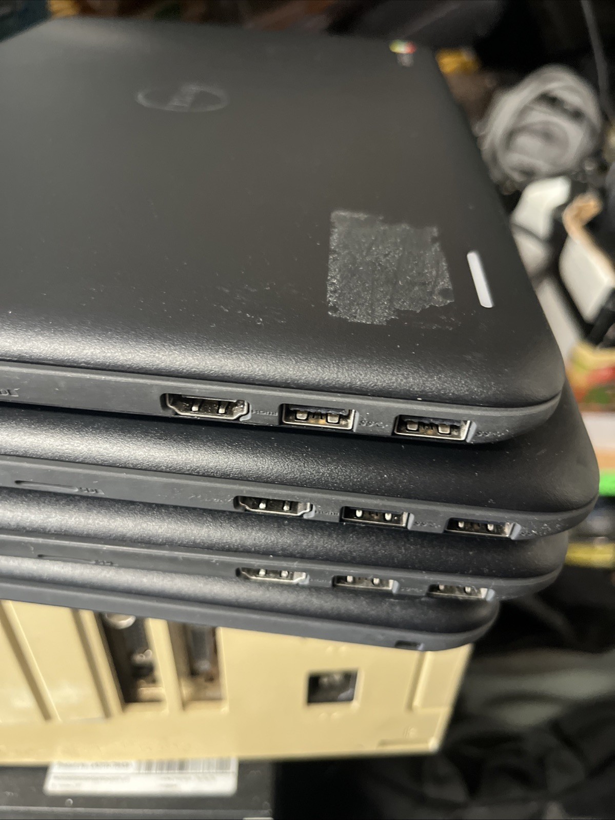 Lot of 40 Dell Chromebook 11 3180 11.6″ Intel 1.6GHz 4GB 16GB Adapter + Battery