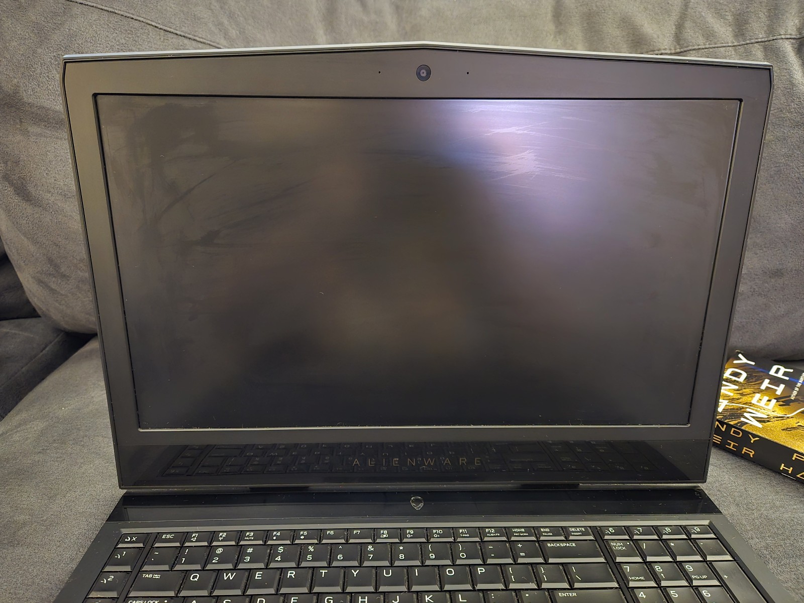 Alienware Laptop M17 R5 Intel(R) Core(TM) i7-8750H CPU @ 2.20 32.0 GB RAM DDR5 +