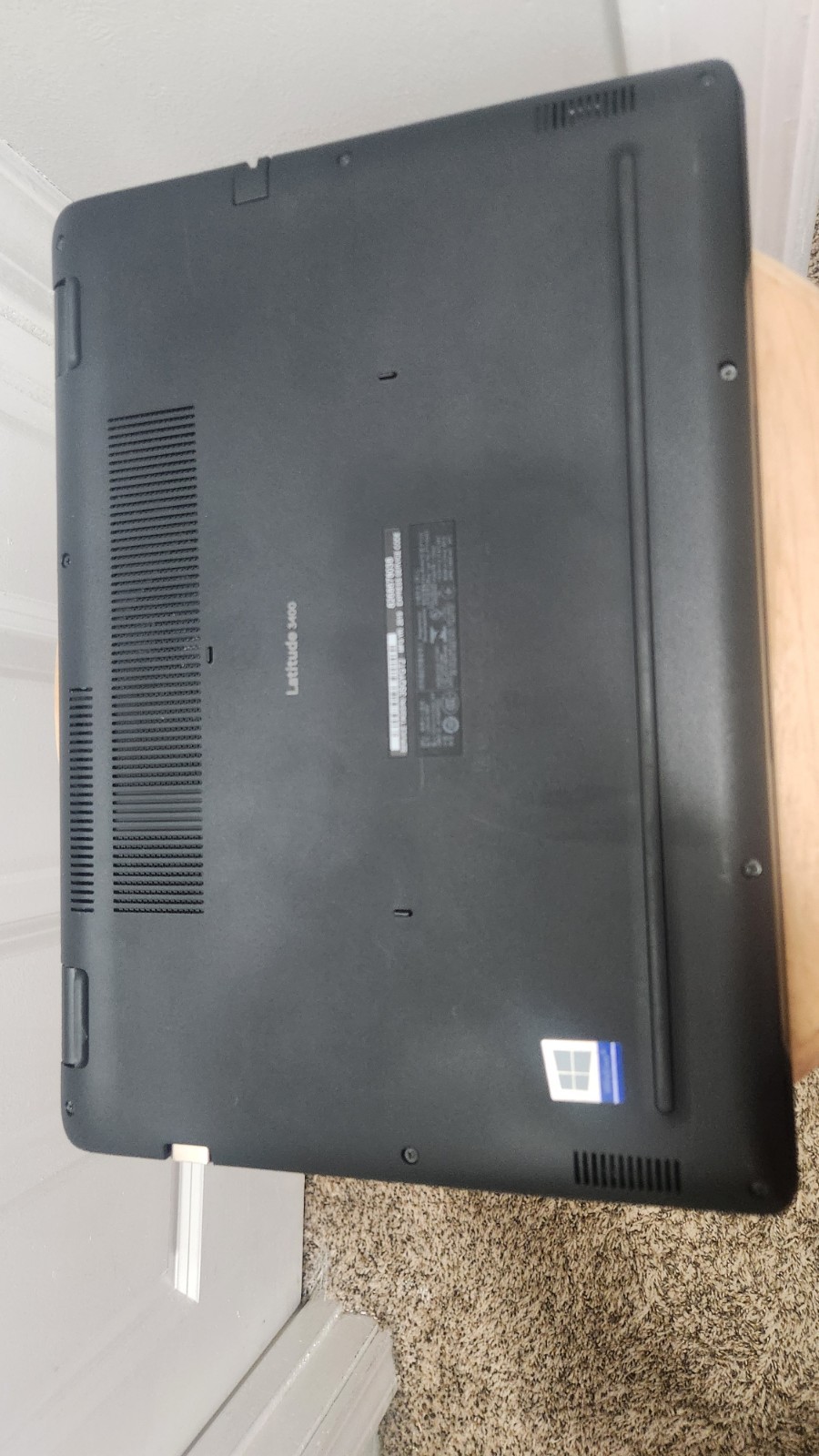 Dell Latitude 3400 Win 11 pro Laptop 14″ 1080p i5-8265U 1.6GHz 8GB Ram 256GB ssd