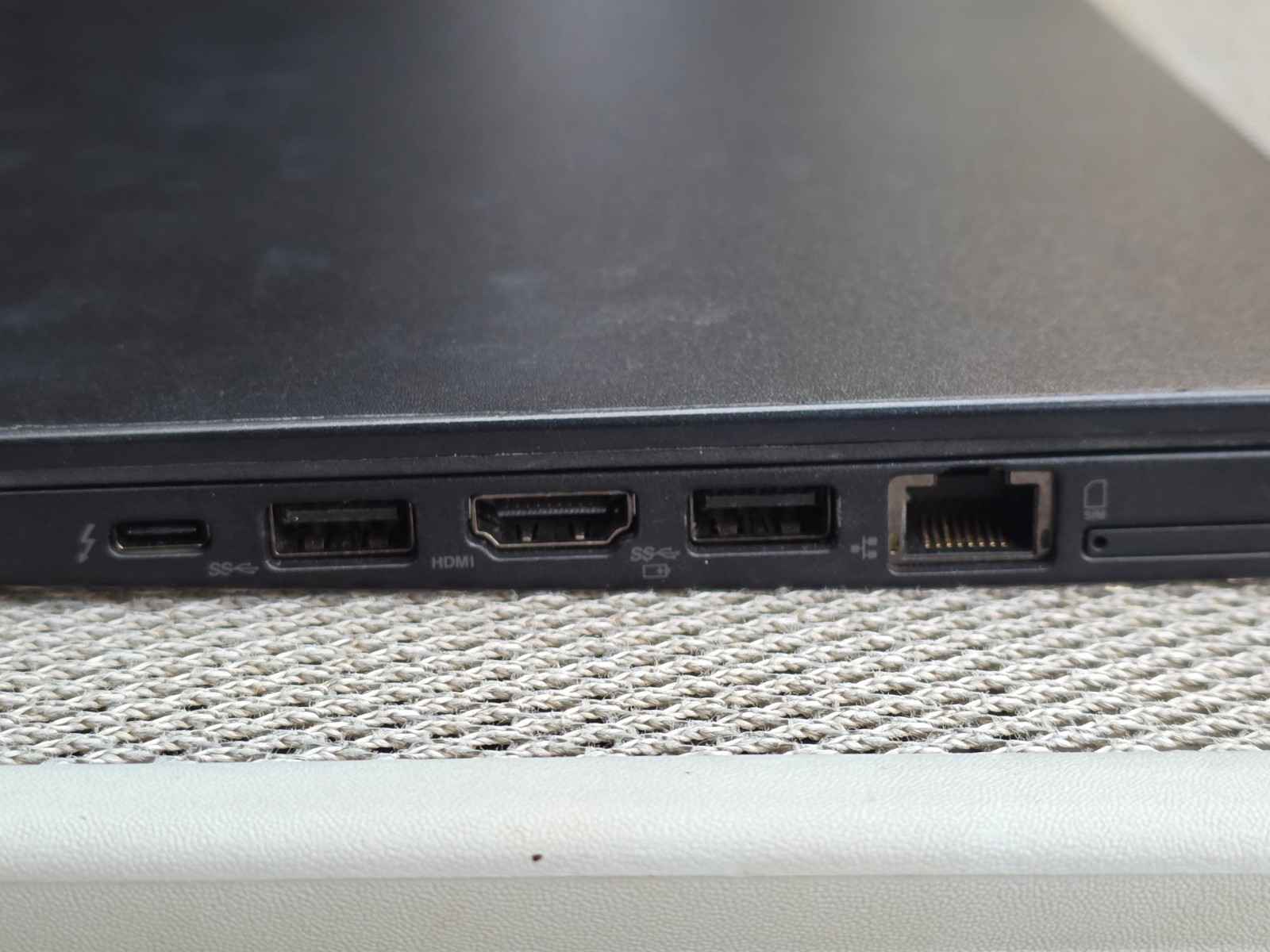 14″ Lenovo ThinkPad – i5-7300U, 20GB, 256GB NVMe M.2 SSD | W11 Ready!!