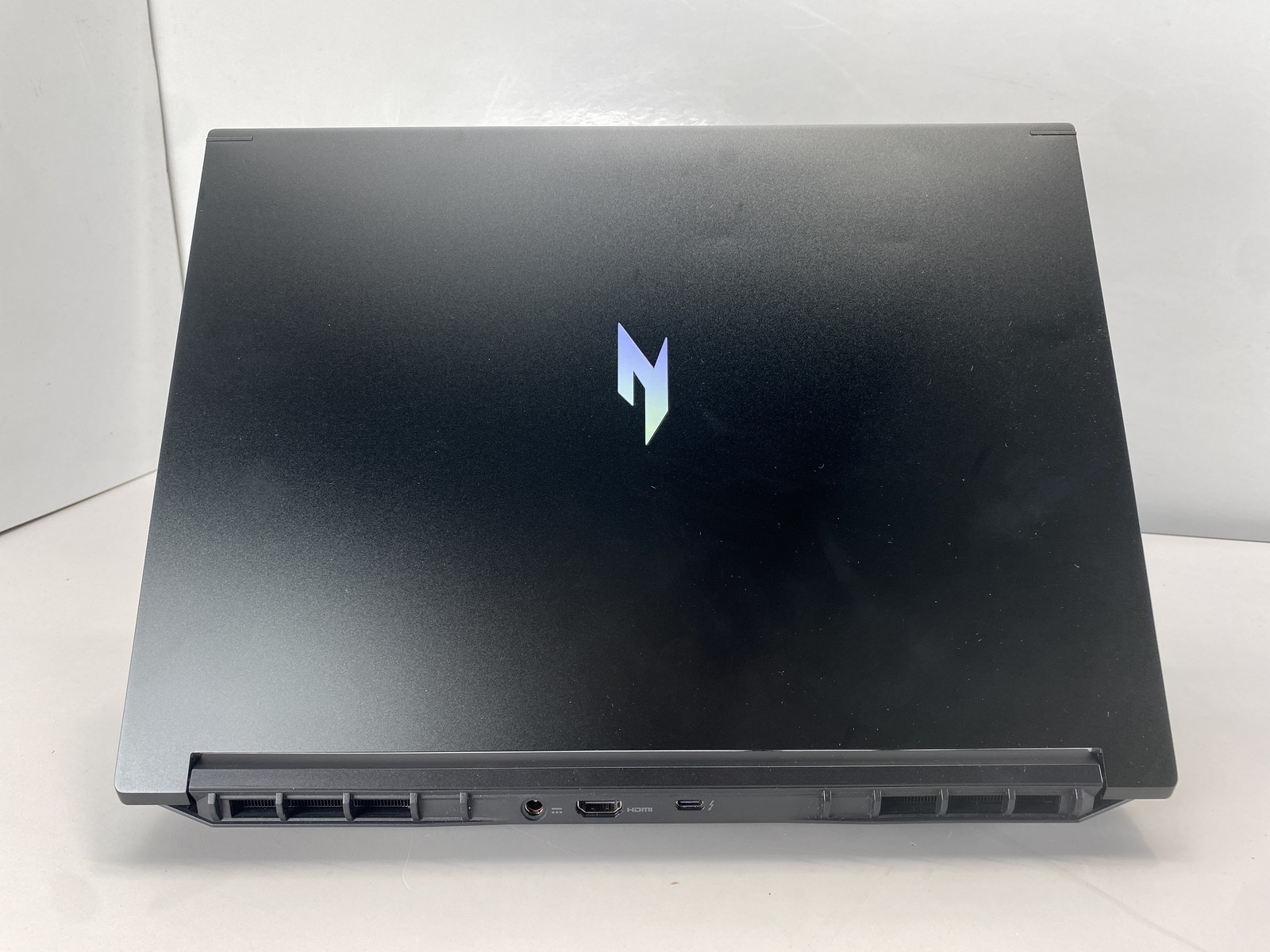 Acer Laptop Nitro ANV16S-71 16″ Intel Core 7 240H 512GB RTX 5060- Black