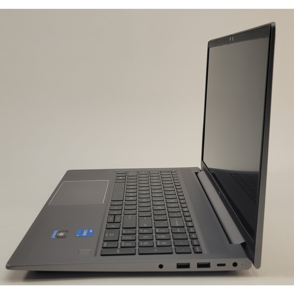 HP ZBook Power G9 15.6″, i5-12500H -16GB DDR5- 512GB SSD
