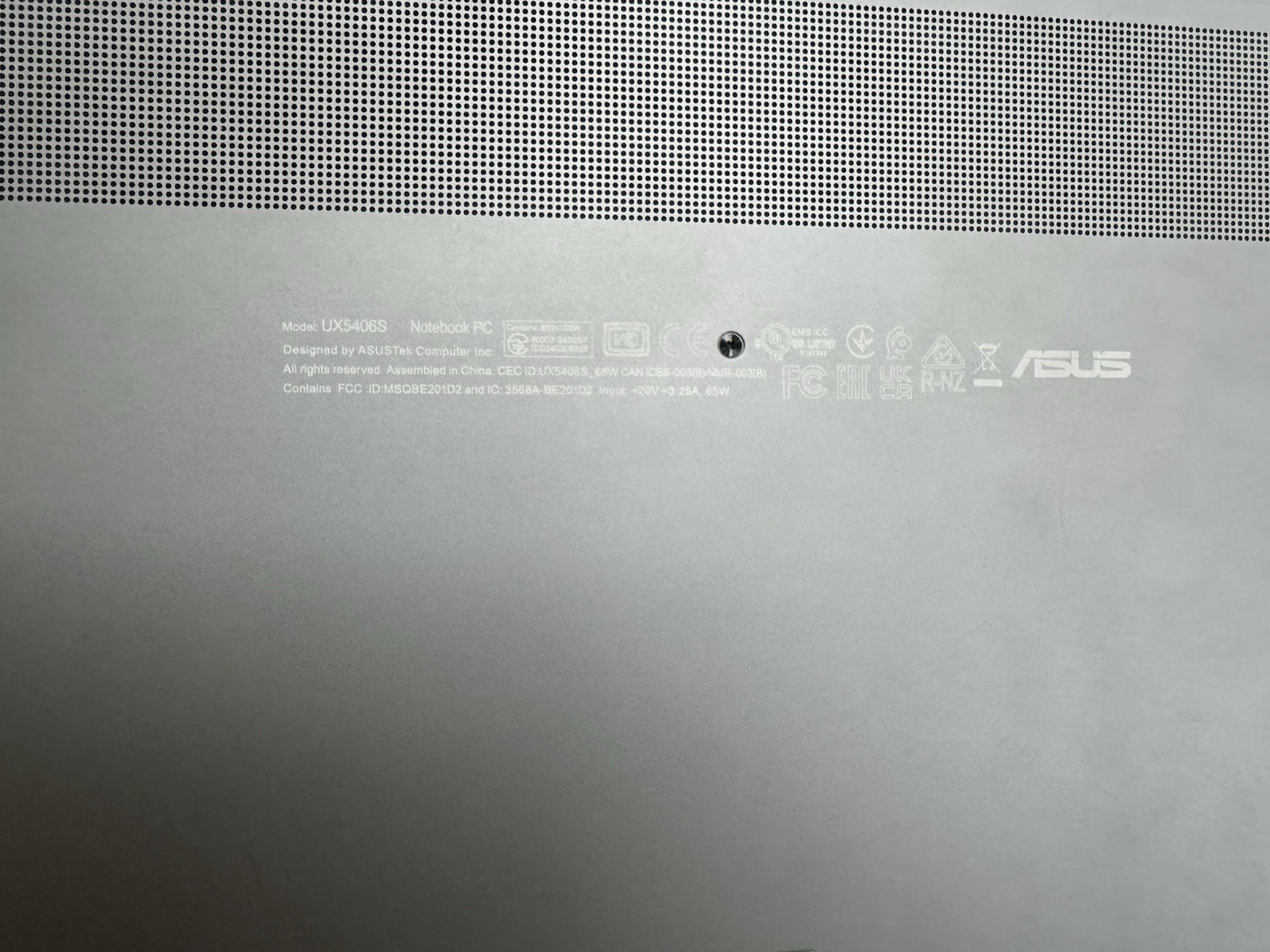 ASUS Zenbook S 14 14″ 3K OLED Touch Laptop Copilot+PC Core Ult7 16GB 1TB UX5406-