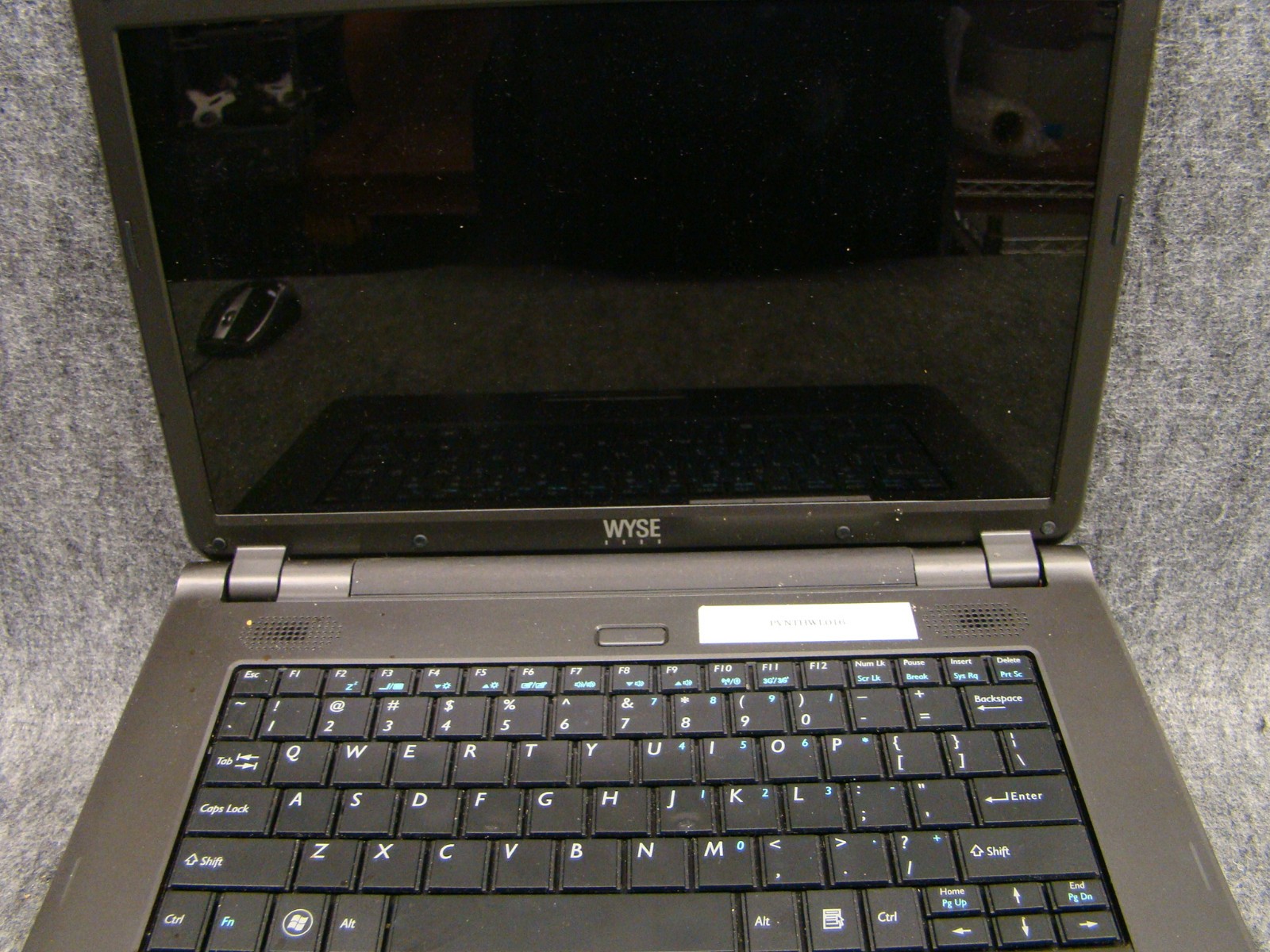 3 WYSE Xn0m 14″ Includes Ram & HDD