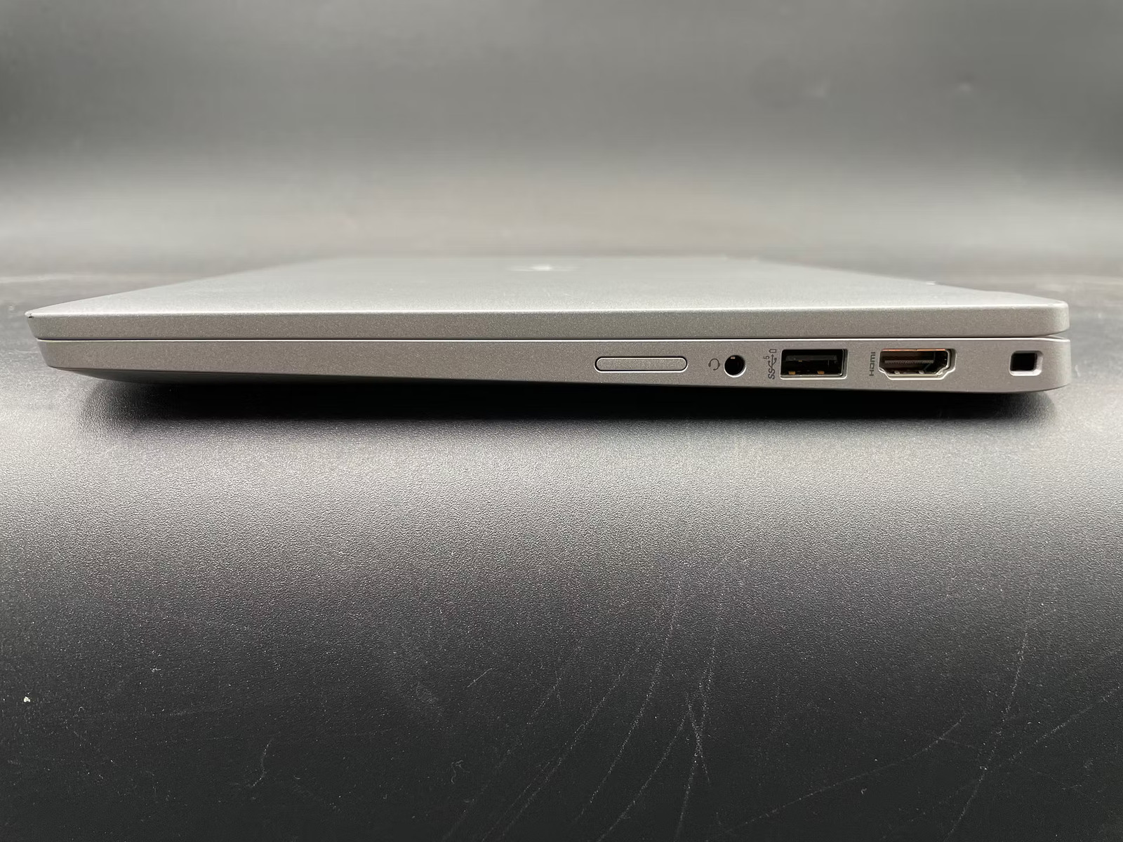 Dell Latitude 5330 Used 13.3″ (i5-1245U-16GB-256GB NVMe)
