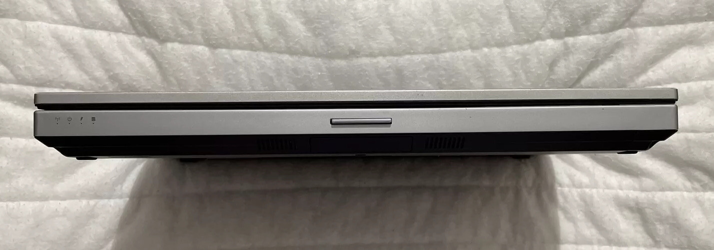 HP EliteBook 8470p i5-3320M 8GB 500GB 6.0Gb/s HDD HP EB 8470p 14″ 2.6GHz