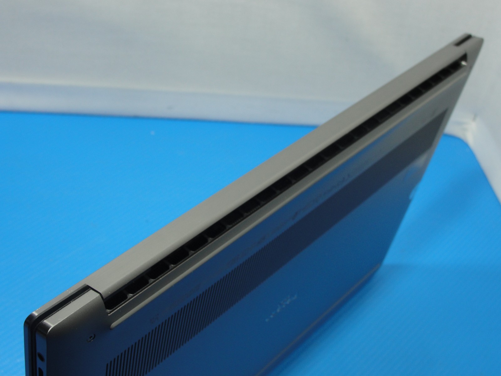 Dell Precision 5560 15.6″ i7-11800H 2.3GHz 32GB 512GB T1200 WRTY 06/2027 W11P+PA